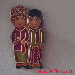 souvenir pernikahan tradisional pengantin adat nusantara