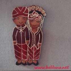 souvenir pernikahan tradisional pengantin adat nusantara