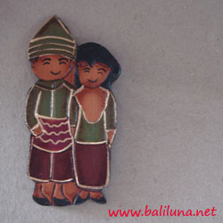 souvenir pernikahan tradisional pengantin adat nusantara