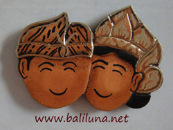 souvenir pernikahan tradisional etnik tempelan kulkas pengantin tradisional adat bali