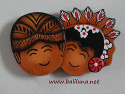 souvenir pernikahan tradisional etnik tempelan kulkas pengantin tradisional adat Jawa